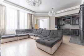 Квартиры, 3-комн., Казань